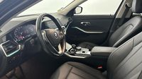 Bmw Série 3 Touring 318dA MH 150ch Luxury — photo 12