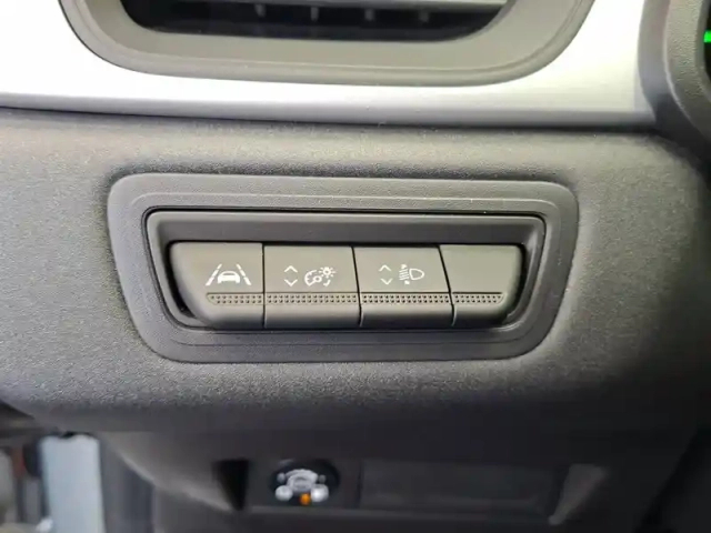 Renault Captur tce 100 gpl — photo 35