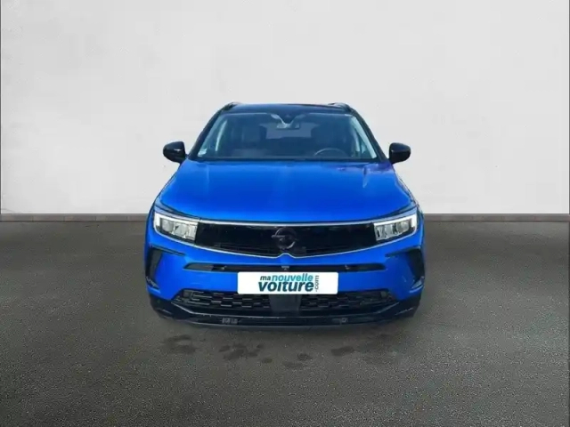 Opel Grandland 1.2 turbo 130 ch — photo 2