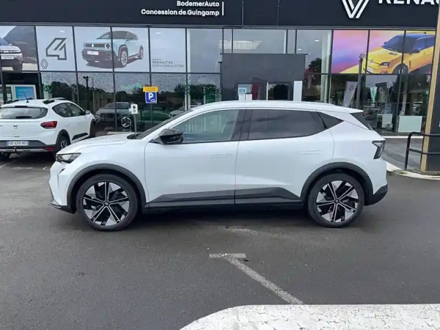 Renault Scenic e-tech électrique 220 ch grande autonomie — photo 2