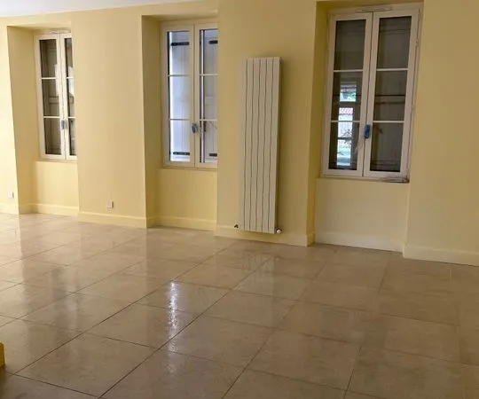 Maison de 230m2 à louer sur Villeneuve-sur-Lot
