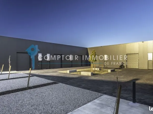 Local 176 m² Deyme