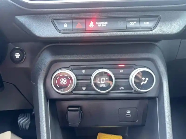 Dacia Sandero tce 90 gsr2 — photo 16