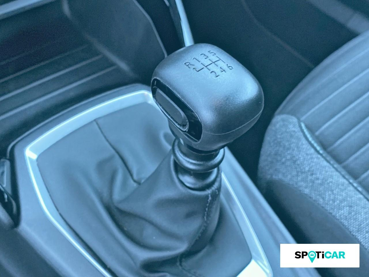 Peugeot 2008 1.2 puretech 100ch s&s style — photo 14