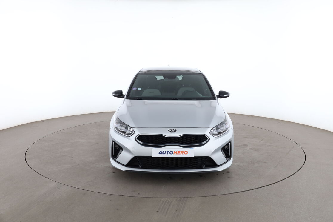 Kia cee'd 1.4 T-GDi ISG GT Line DCT7 — photo 8