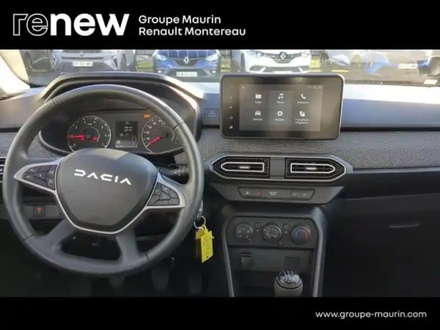 Dacia Sandero 1.0 tce 90ch expression -24 — photo 10