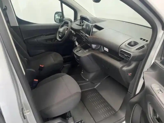 Peugeot Partner xl diesel 130ch cabine approfondie automatique — photo 10