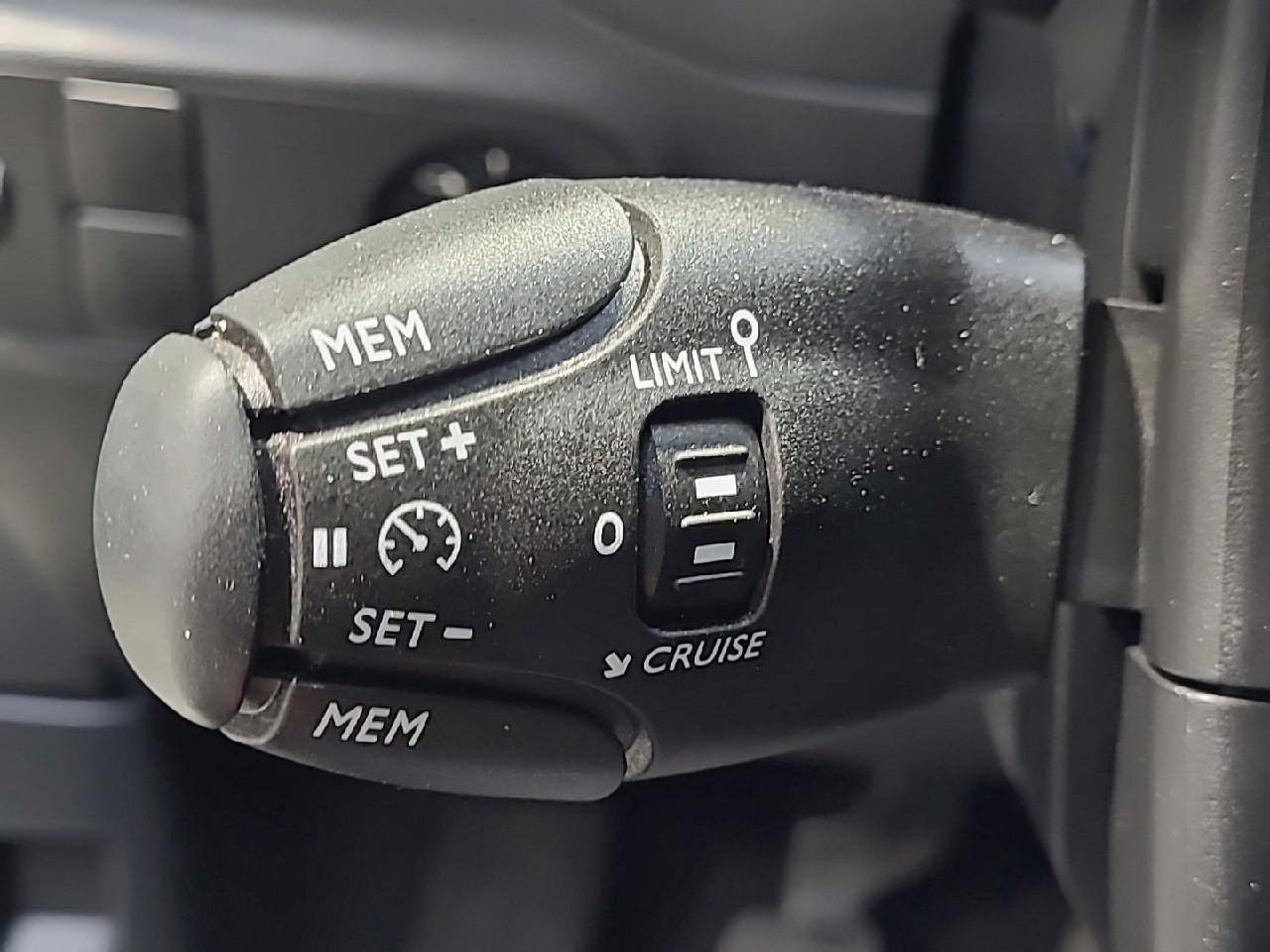 Citroën C3 bluehdi 100 bvm6 you — photo 23