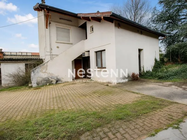charrerad: Maison individuelle avec garage et jardin ? secteur Charréard, au calme absolu