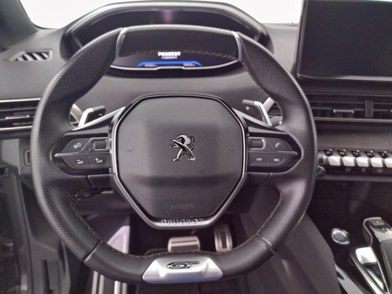 Peugeot 3008 hybrid4 300 e-eat8 gt — photo 19