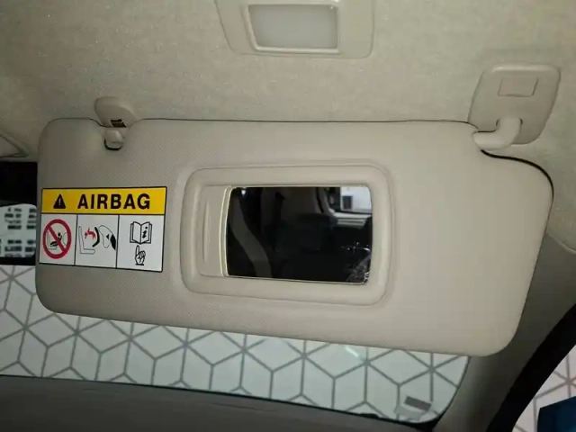 Renault Zoé zoe r110 — photo 43