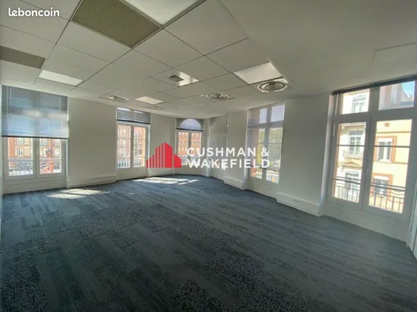 BUREAUX 653 m² TOULOUSE