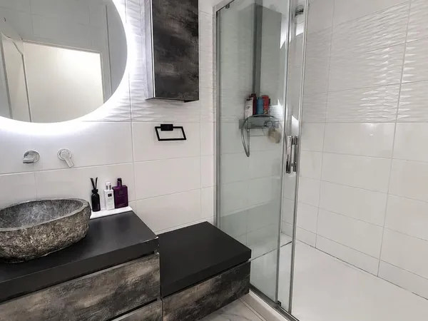 Appartement 4 pièces 85 m²