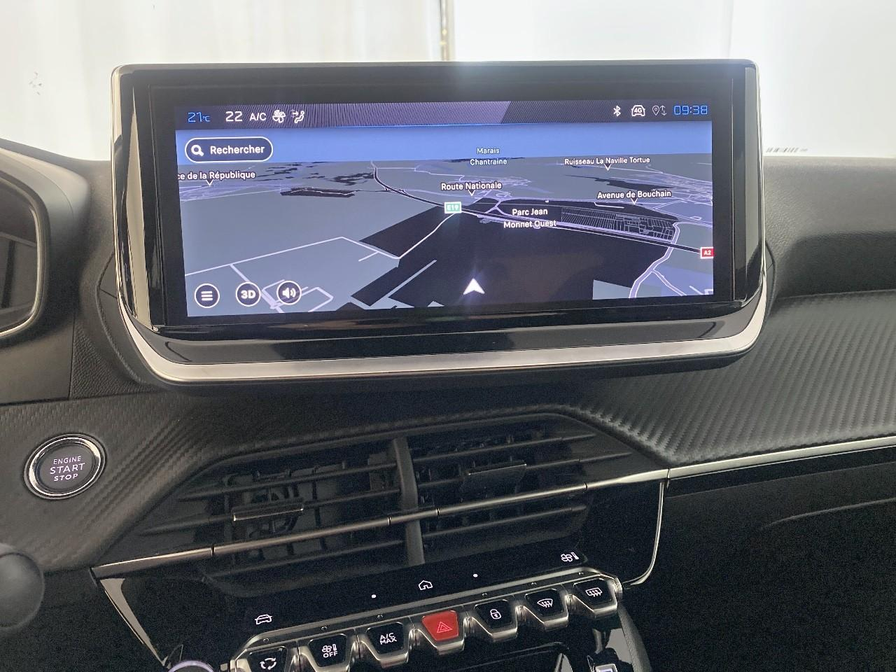 Peugeot 2008 hybrid 145 ch e-dcs6 allure — photo 14