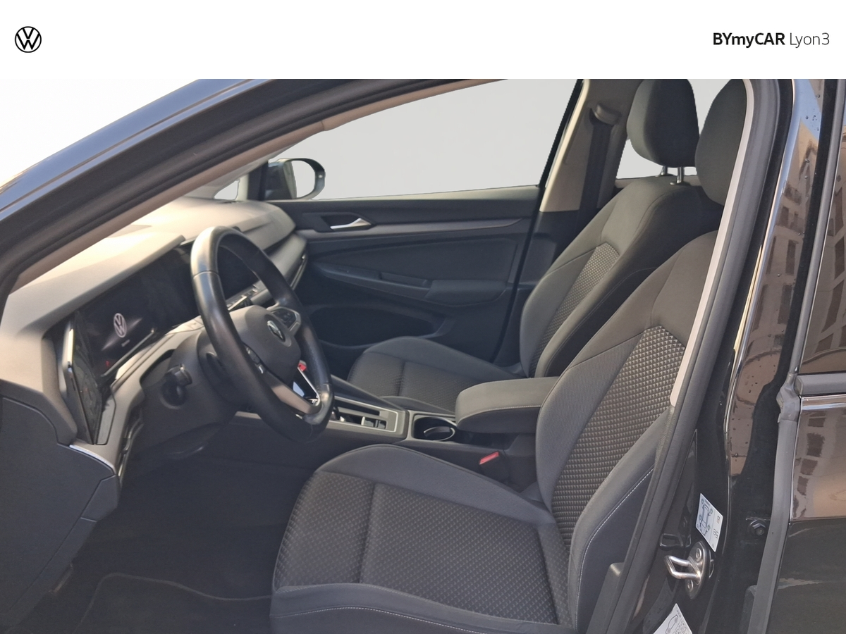 Volkswagen Golf 1.5 eTSI OPF 130 DSG7 — photo 11