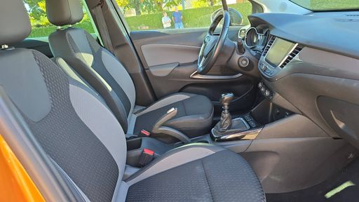 Opel Crossland X 1.2 Turbo 130 - Innovation – 2018 – 73005 km – Essence – Boîte Manuelle — photo 22