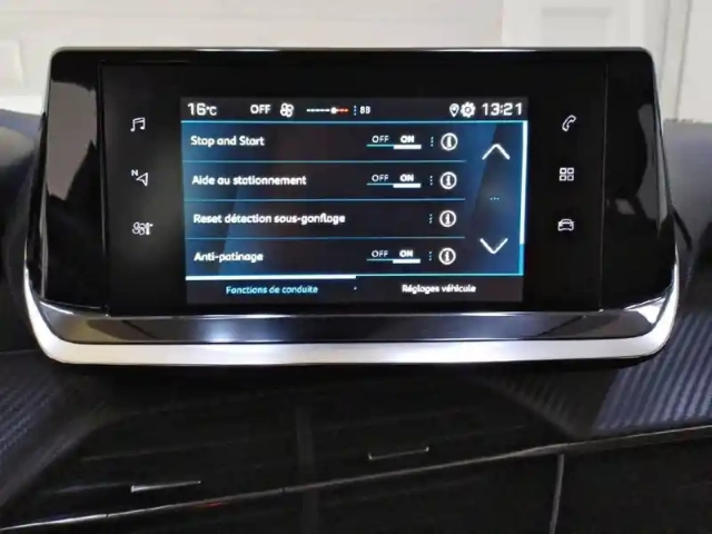 Peugeot 208 puretech 75 s&amp;s bvm5 — photo 81