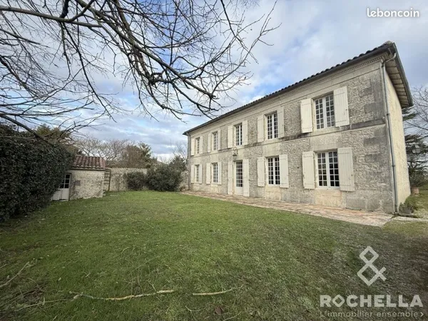 Propriété 10 pièces 252 m²