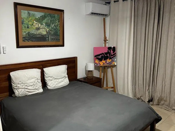 Colocation haut de gamme - suite parentale caraïbes avec salle d'eau privative et balcon - pointe-à-