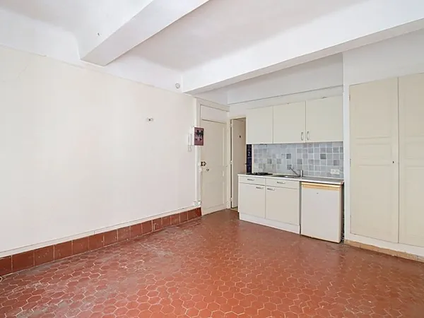 A VENDRE ! SALERNES Studio de 22 m² lumineux