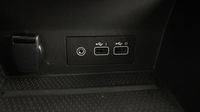 Renault Captur 1.6 E-Tech hybride 145ch Iconic — photo 30