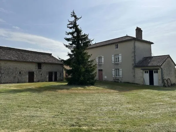 Maison 5 pièces 161 m²