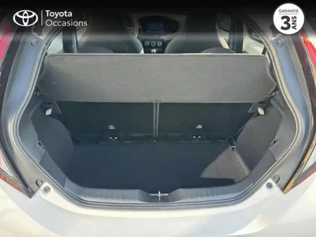 Toyota Aygo X 1.0 vvt-i 72ch dynamic my24 — photo 10