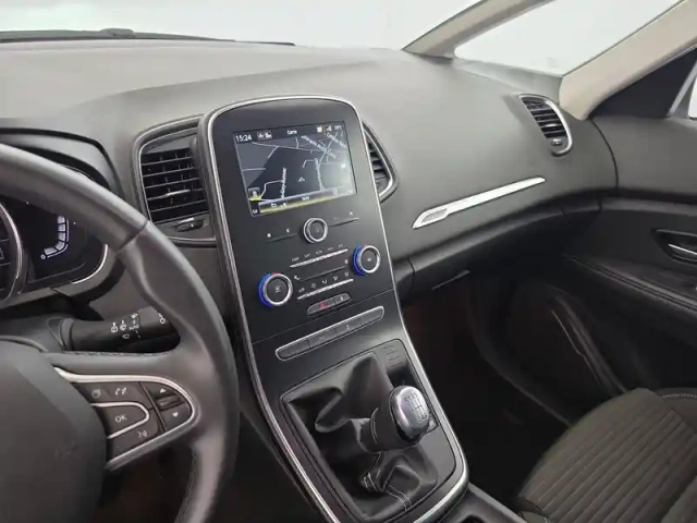 Renault Scenic grand  tce 140 — photo 42