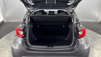 Toyota Yaris 116h Design 5p — photo 14