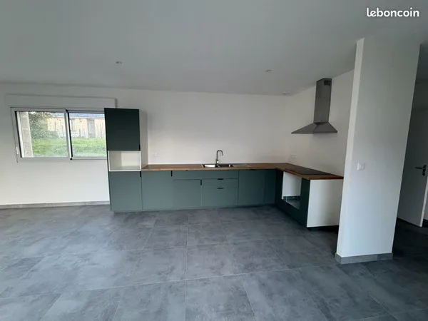 Maison Location Vallons-de-l'Erdre 3p 92m² 925€
