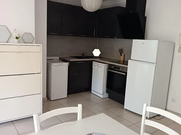 Loue T2 39 m2 avec Terrasse