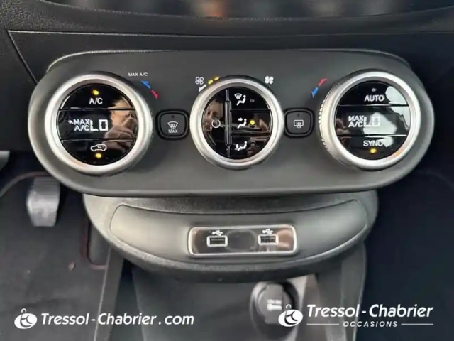 Fiat 500 x 1.0 firefly turbo t3 120 ch (red) — photo 22