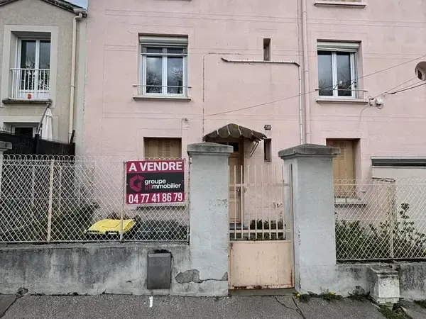 Appartement T4 70m2 avec jardin a proximité immédiate de toutes les commodités
