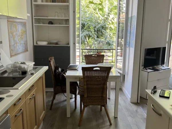 Studio meublé - Toulon Ouest