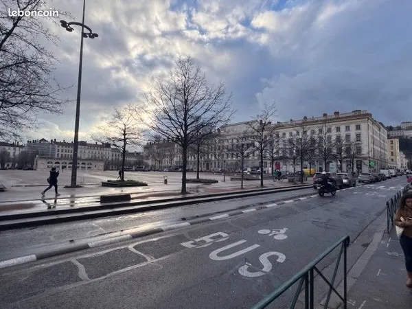Fonds de commerce beauté/coiffure 110 m²