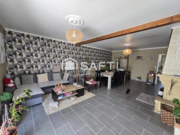 PAVILLON PLAIN PIED / 3 CHAMBRES / 1 BUREAU / GARAGE/ DEPENDANCES /TERRAIN A NIORT !