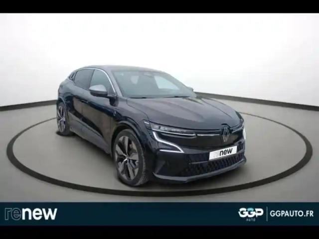 Renault Megane e-tech electric ev60 220ch techno super charge — photo 8