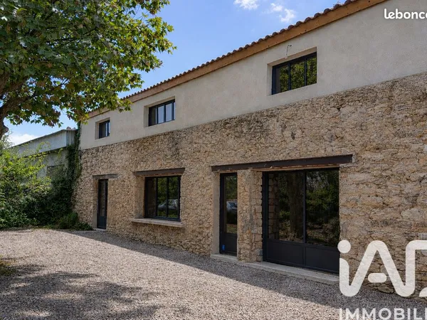 Immeuble de rapport 270 m²