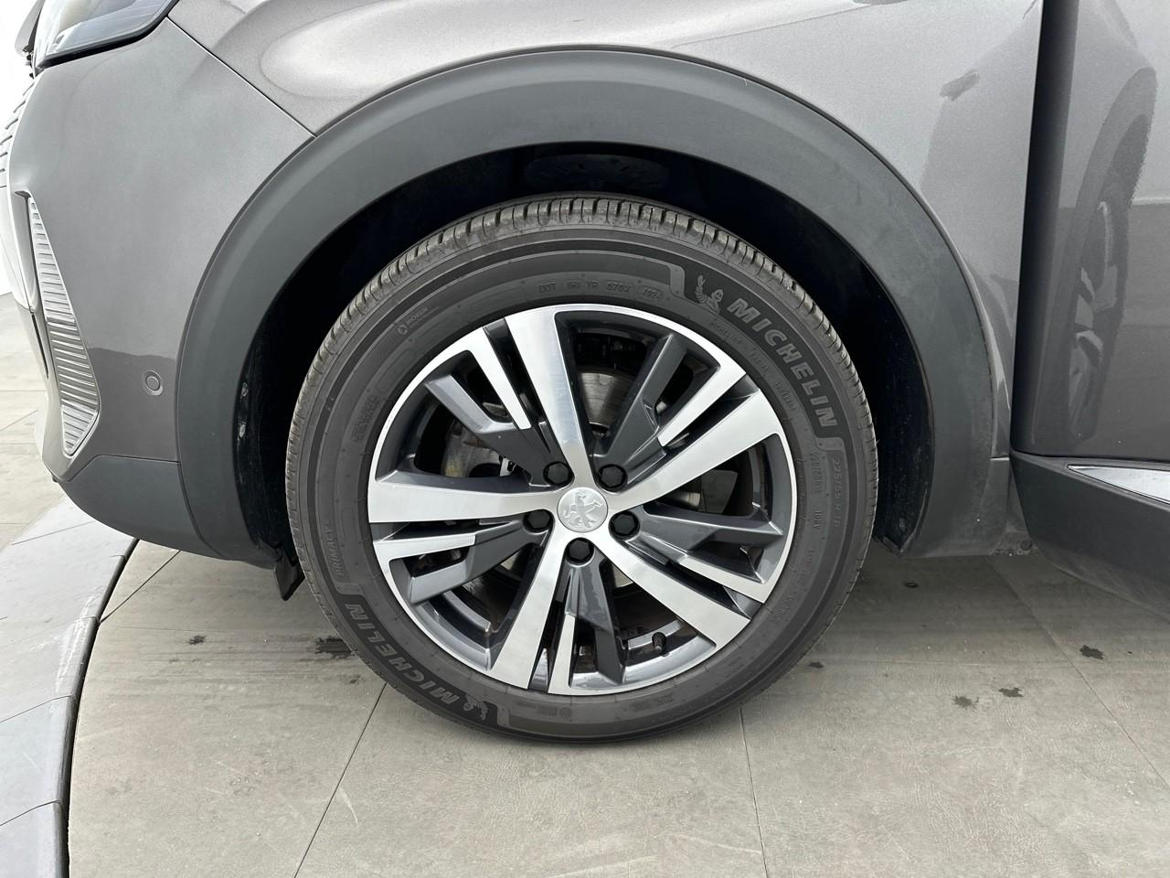 Peugeot 3008 puretech 130ch s&s bvm6 allure pack — photo 14