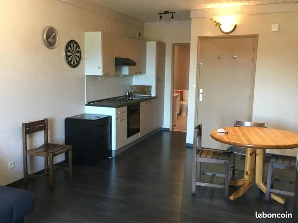 Studio 1 pièce 29 m²