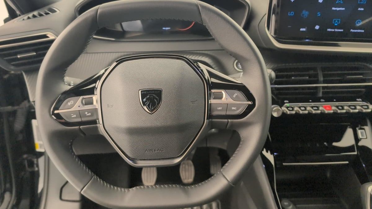 Peugeot 2008 — photo 14