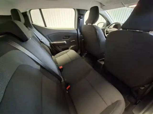 Dacia Sandero sce 65 — photo 24