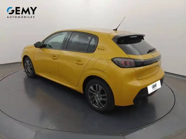 Peugeot 208 puretech 75 s&amp;s bvm5 — photo 7