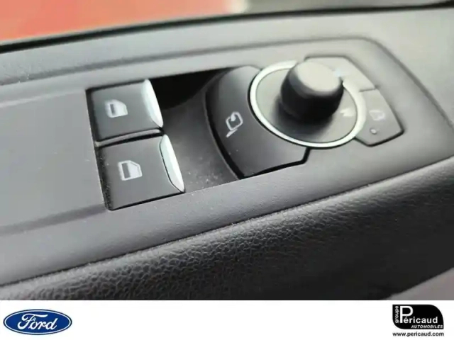 Ford Transit custom fourgon 320 l2h1 2.0 ecoblue 170 ch bva8 — photo 18