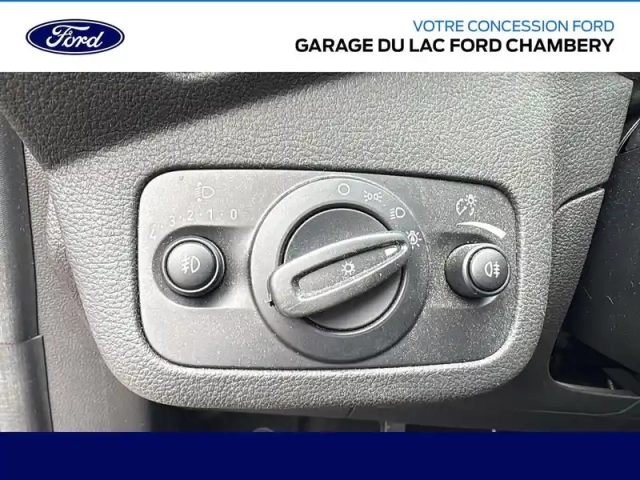 Ford C-Max grand  1.0 ecoboost 125ch stop&amp;start titanium — photo 13