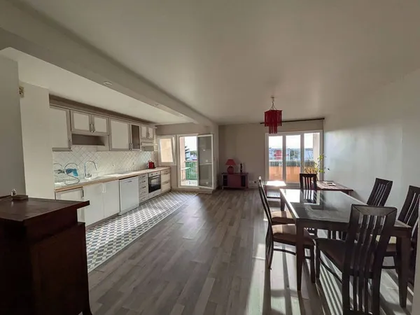 Appartement 4 pièces 84 m²