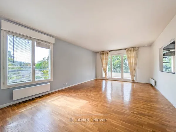 Meudon Bellevue - appartement 3 pièces avec terrasse, cave e