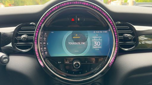 Mini Mini 1.5 One 102 - Camden – 2022 – 53457 km – Essence – Boîte Manuelle — photo 60