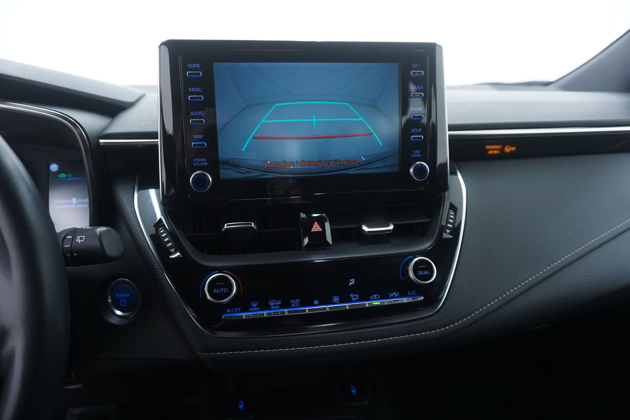 Toyota Corolla Touring Sports — photo 13
