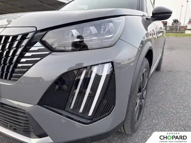 Peugeot 2008 hybrid 136 e-dcs6 — photo 22